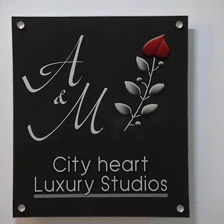 Heart Luxury *